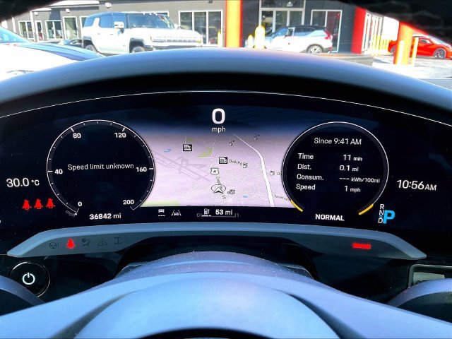 Used 2022 Porsche Taycan RWD image 15