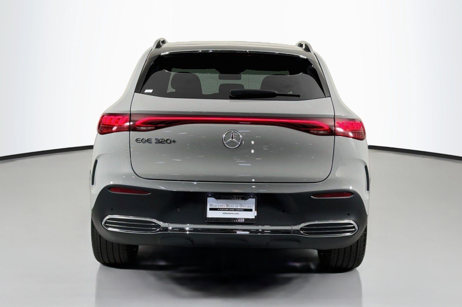 New 2027 Mercedes-Benz EQE 320+ SUV image 3