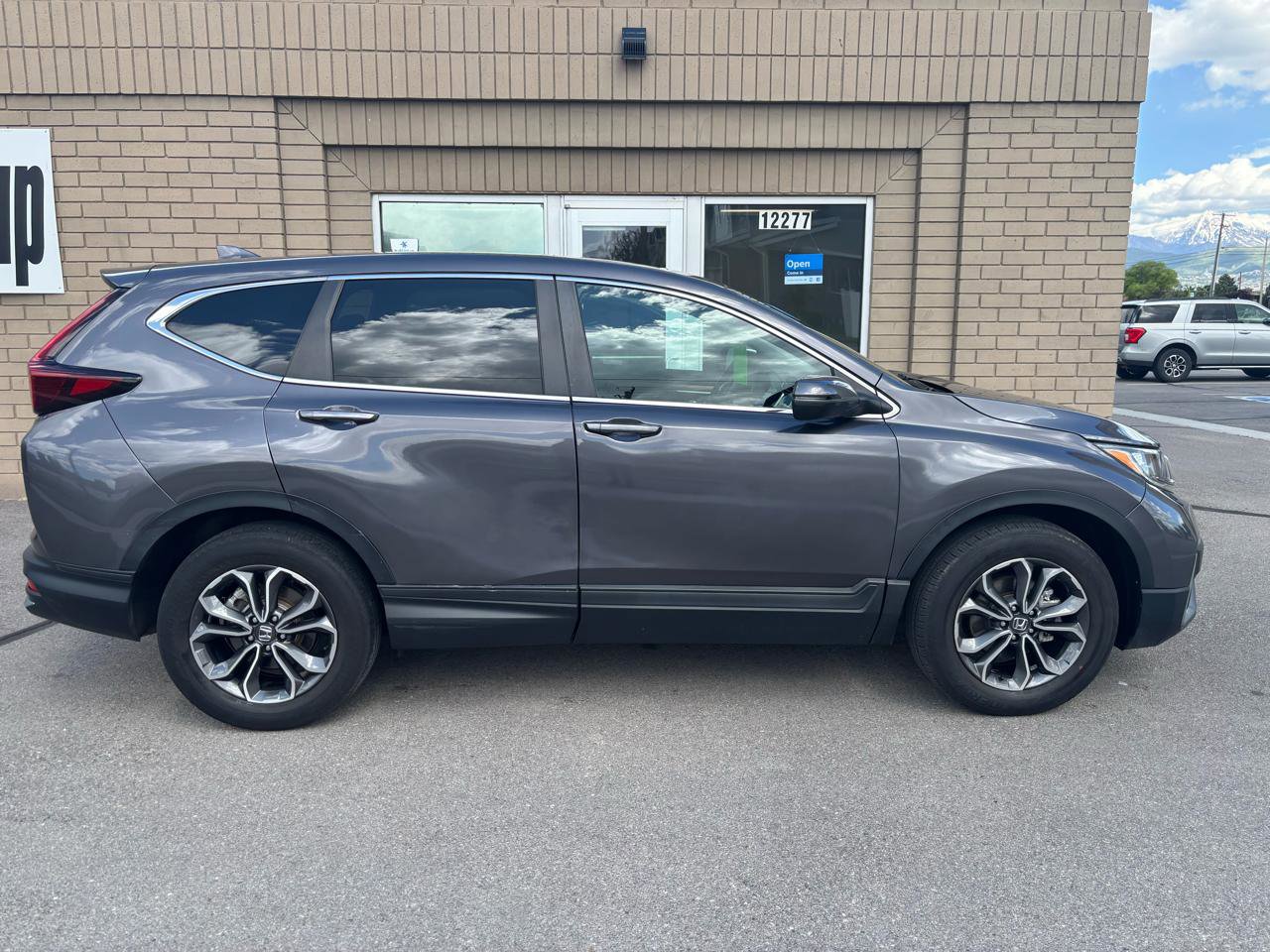 Used 2022 Honda CR-V EX-L image 2