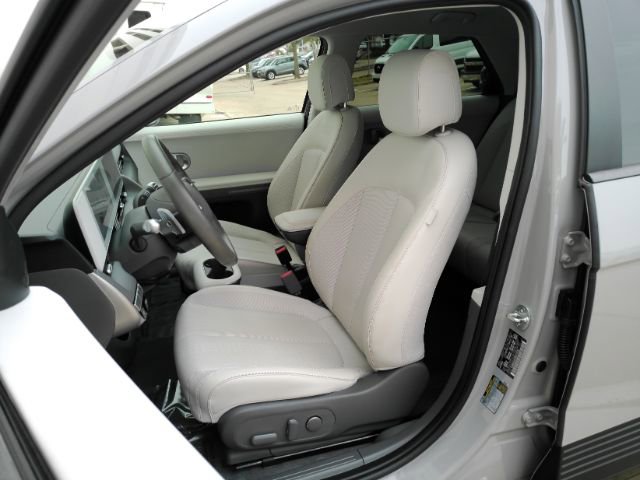 Used 2023 Hyundai Ioniq 5 SEL w/ Cargo Package image 14