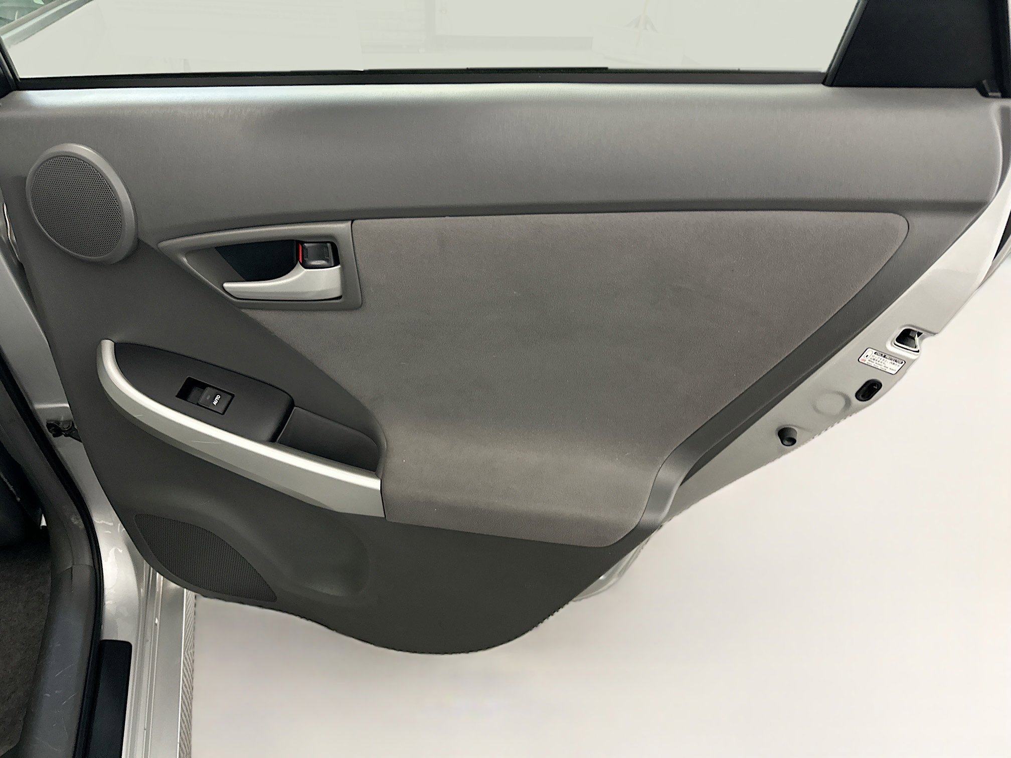 Used 2010 Toyota Prius Three image 29