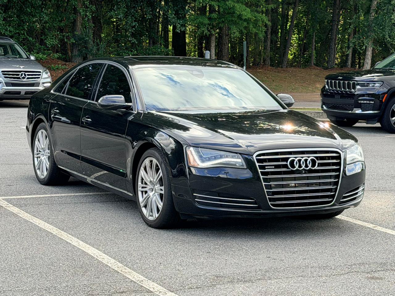 Used 2013 Audi A8 3.0T w/ Convenience Pkg AWD/4WD image 4