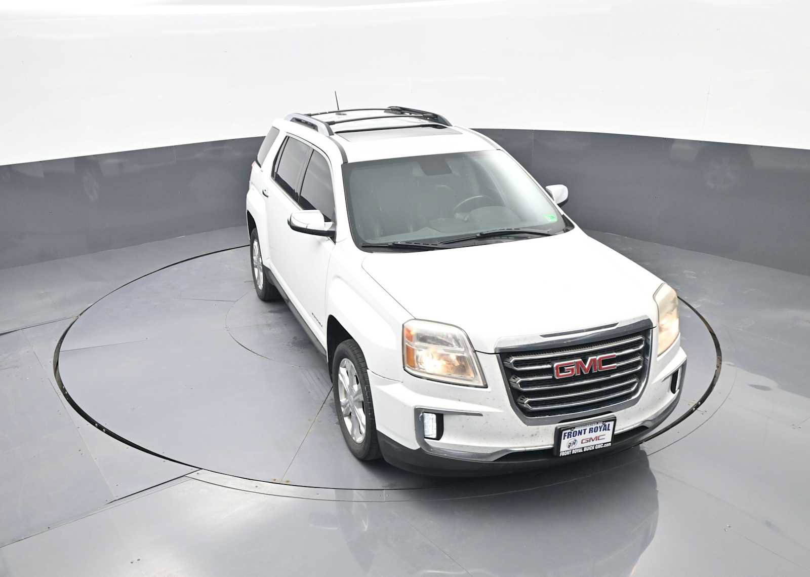 Used 2017 GMC Terrain SLT w/ Open Road Package AWD/4WD image 19