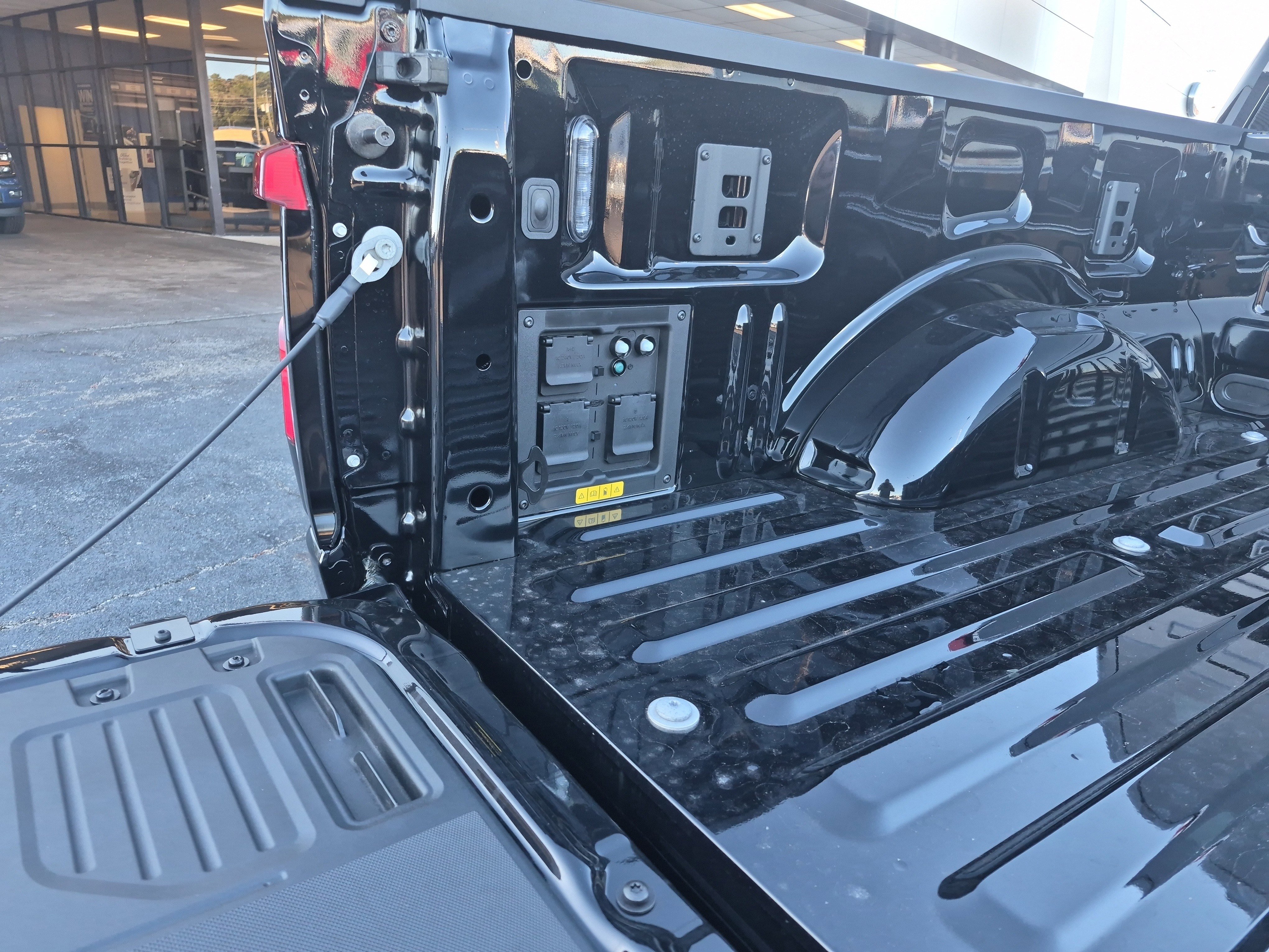 New 2025 Ford F150 Lightning Flash image 8