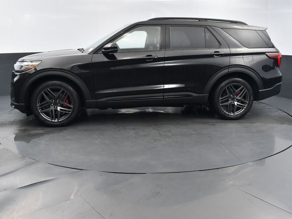 New 2026 Ford Explorer ST w/ Sun And Sound Package image 3