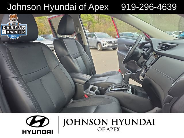 Used 2017 Nissan Rogue SL w/ SL Premium Package image 21