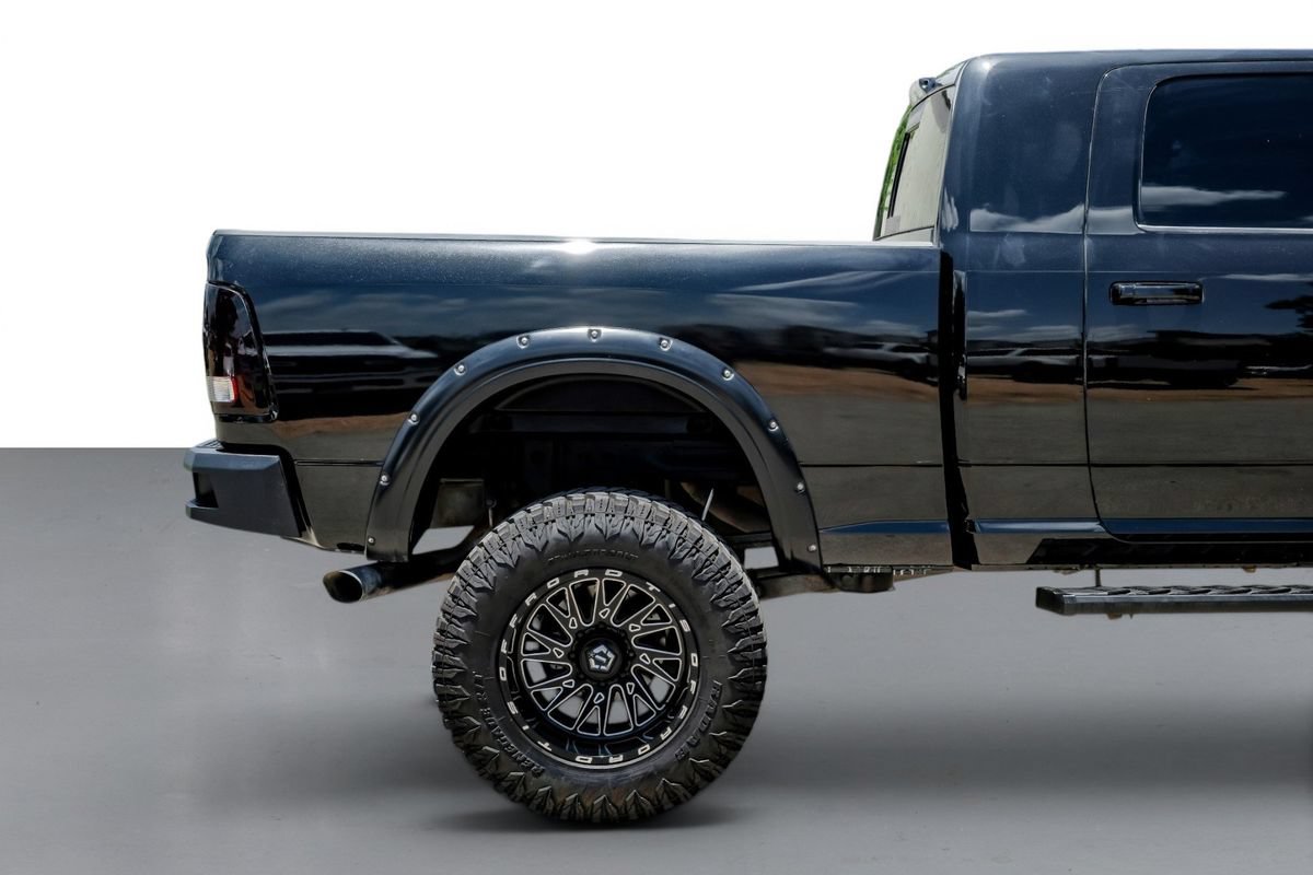 Used 2017 RAM 2500 Laramie w/ Sport Appearance Group AWD/4WD image 6