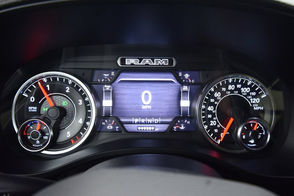 Used 2020 RAM 1500 Big Horn AWD/4WD image 18