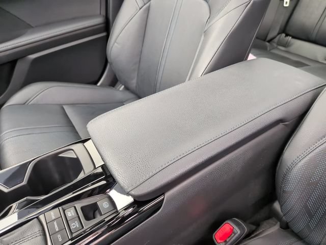 Used 2025 Toyota Camry XSE AWD/4WD image 20