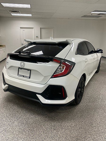 Used 2018 Honda Civic EX image 2