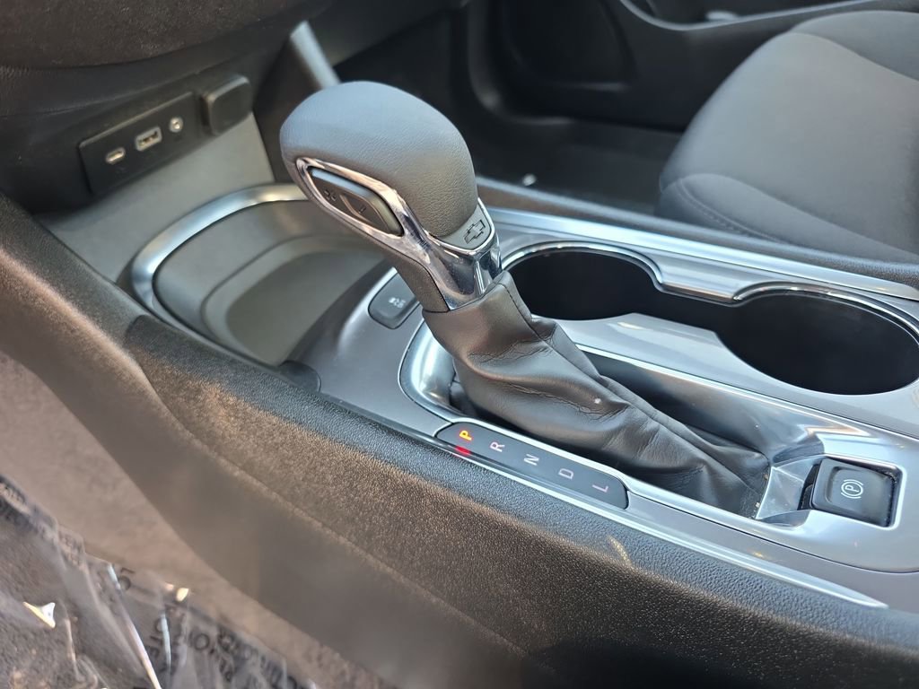 Certified 2025 Chevrolet Malibu LT image 24