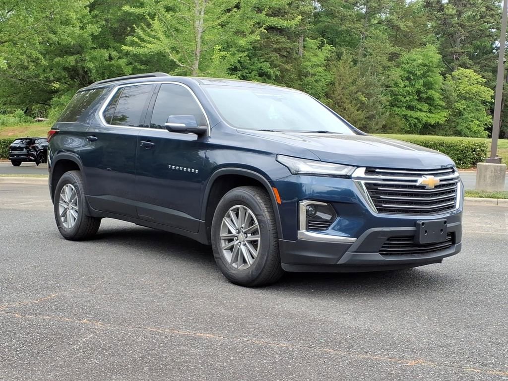 Certified 2023 Chevrolet Traverse LT AWD/4WD image 1