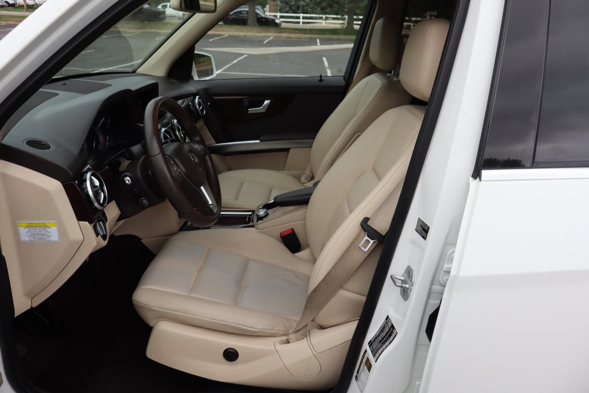 Used 2013 Mercedes-Benz GLK 250 BlueTEC 4MATIC image 19
