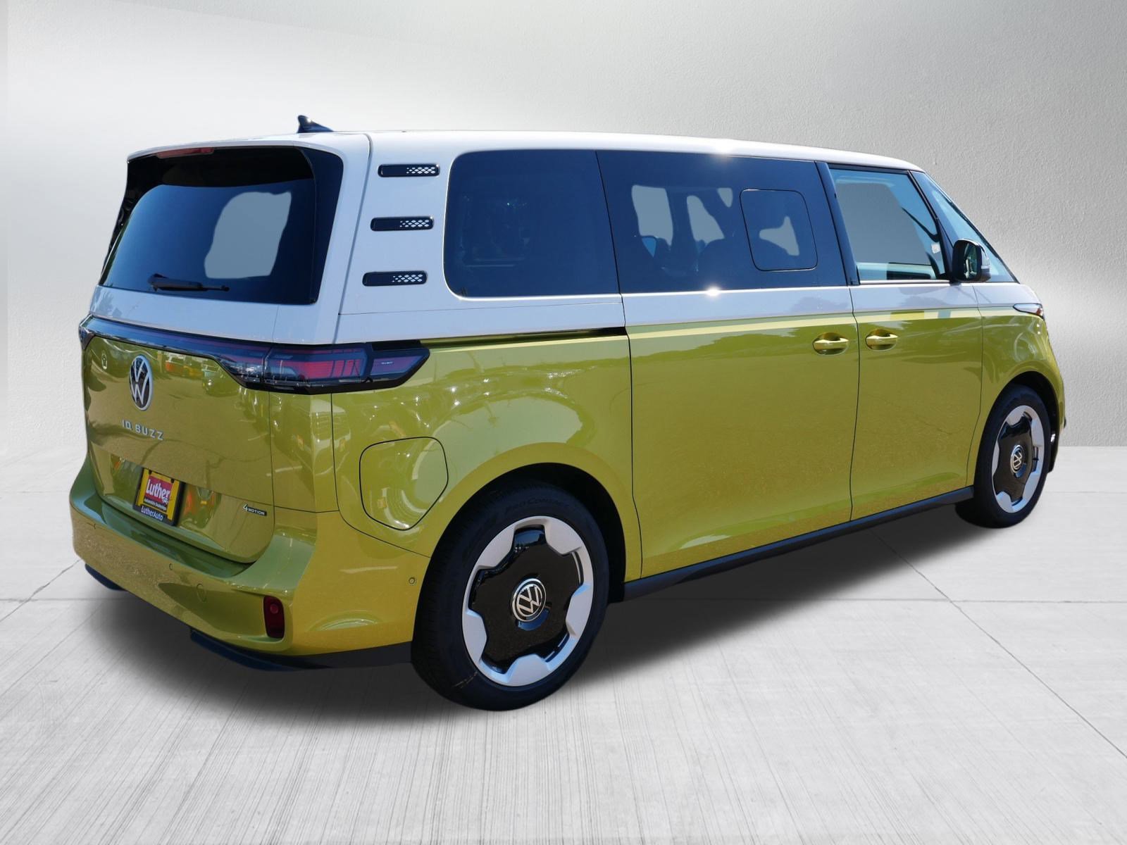 New 2025 Volkswagen ID. Buzz Pro S Plus image 3