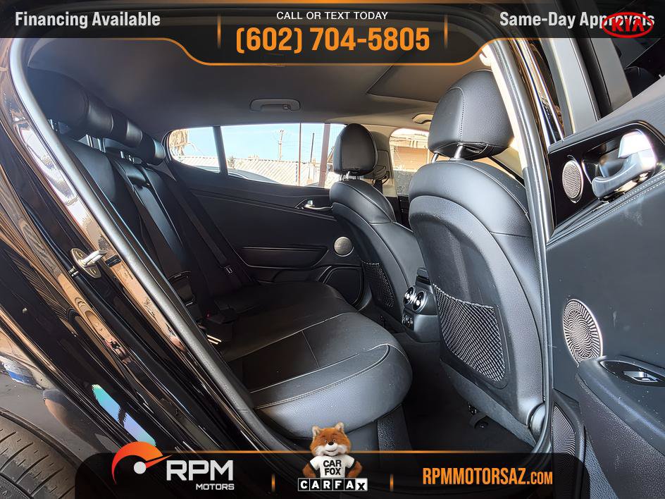 Used 2018 Kia Stinger Premium RWD image 11