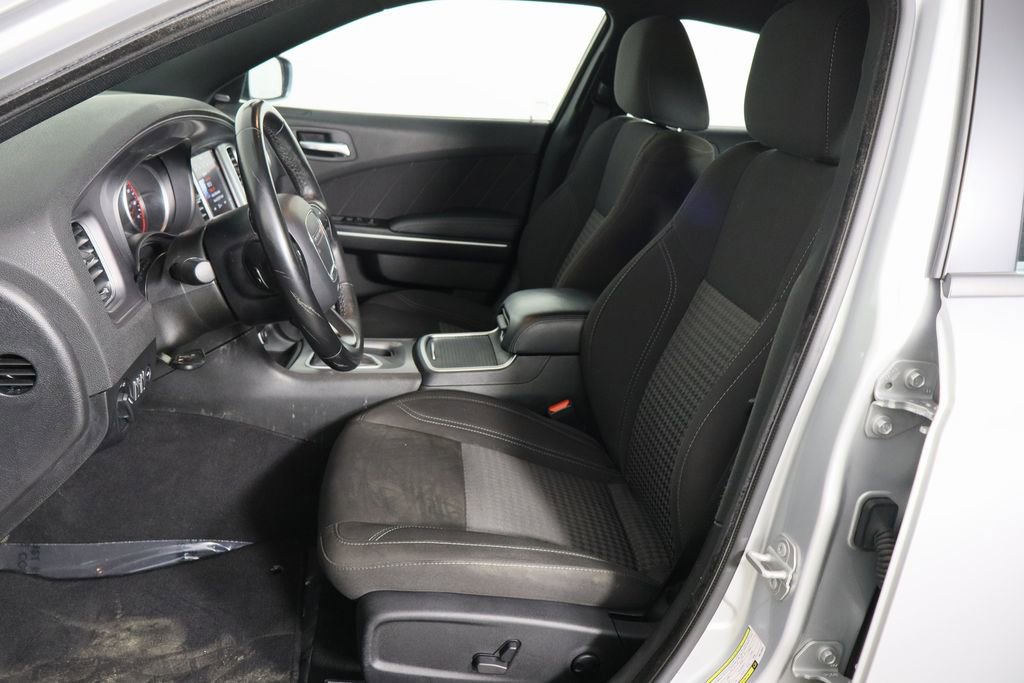 Used 2023 Dodge Charger SXT image 16