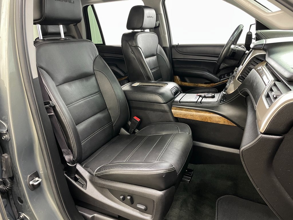 Used 2017 GMC Yukon Denali w/ Open Road Package image 44