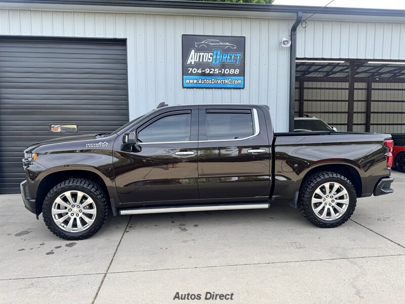 Used 2019 Chevrolet Silverado 1500 High Country w/ Technology Package AWD/4WD image 11