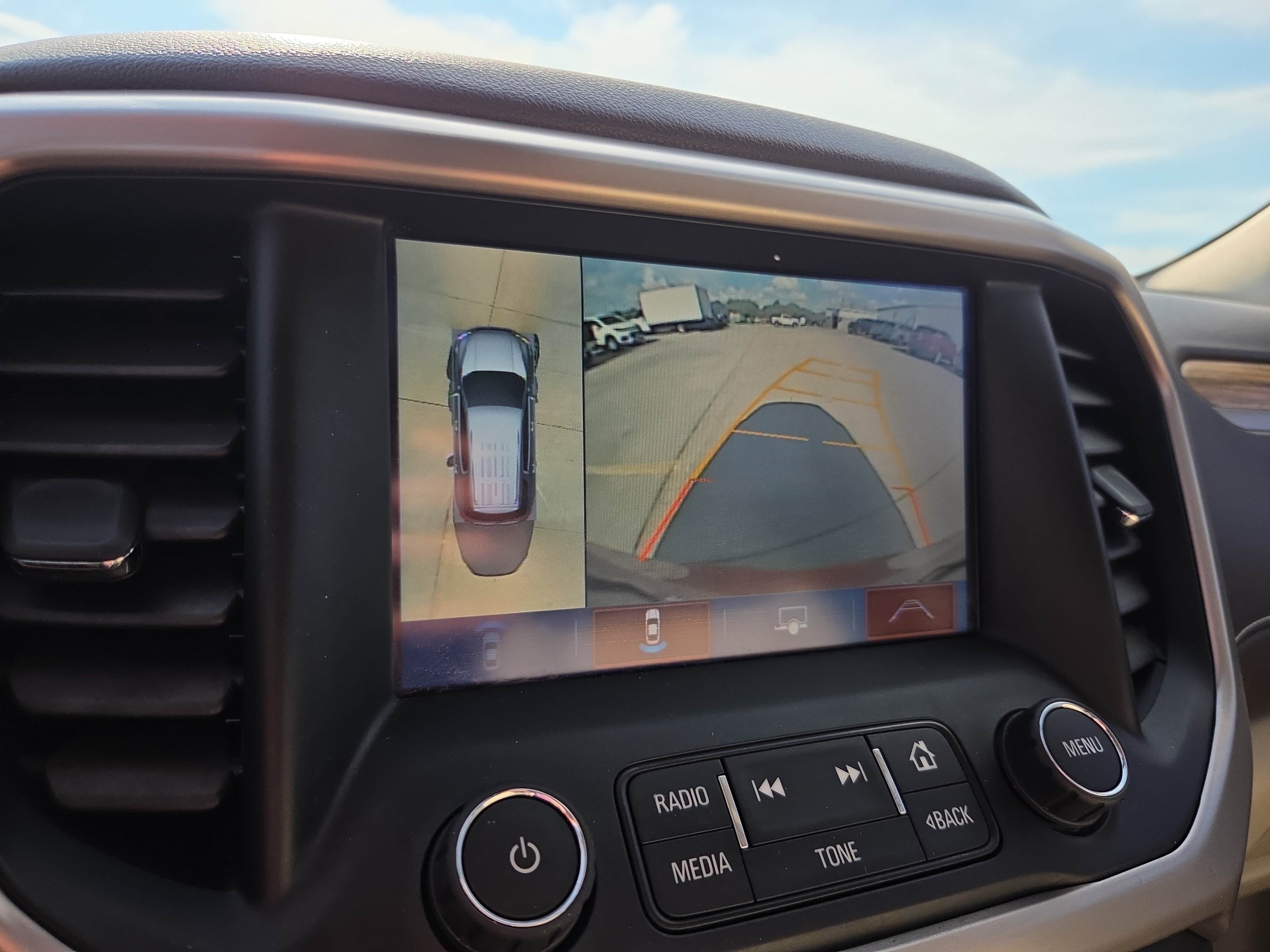 Used 2019 GMC Acadia Denali w/ Technology Package FWD image 22