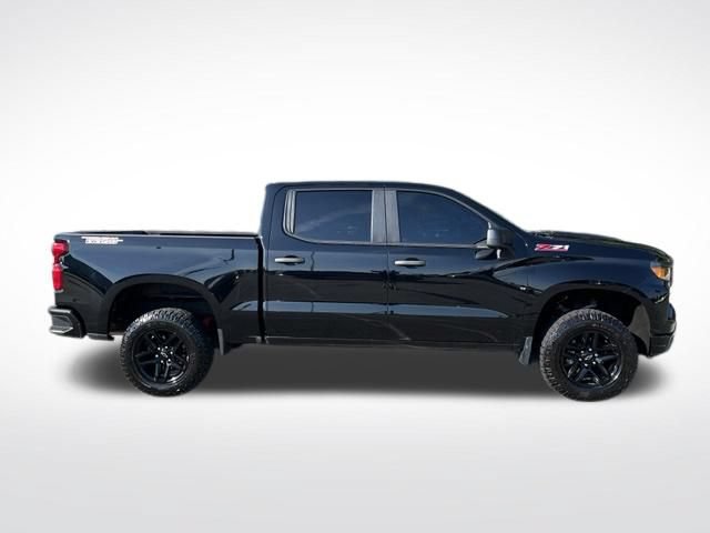 Used 2022 Chevrolet Silverado 1500 Custom Trail Boss w/ LPO, Dark Essentials Package AWD/4WD image 12