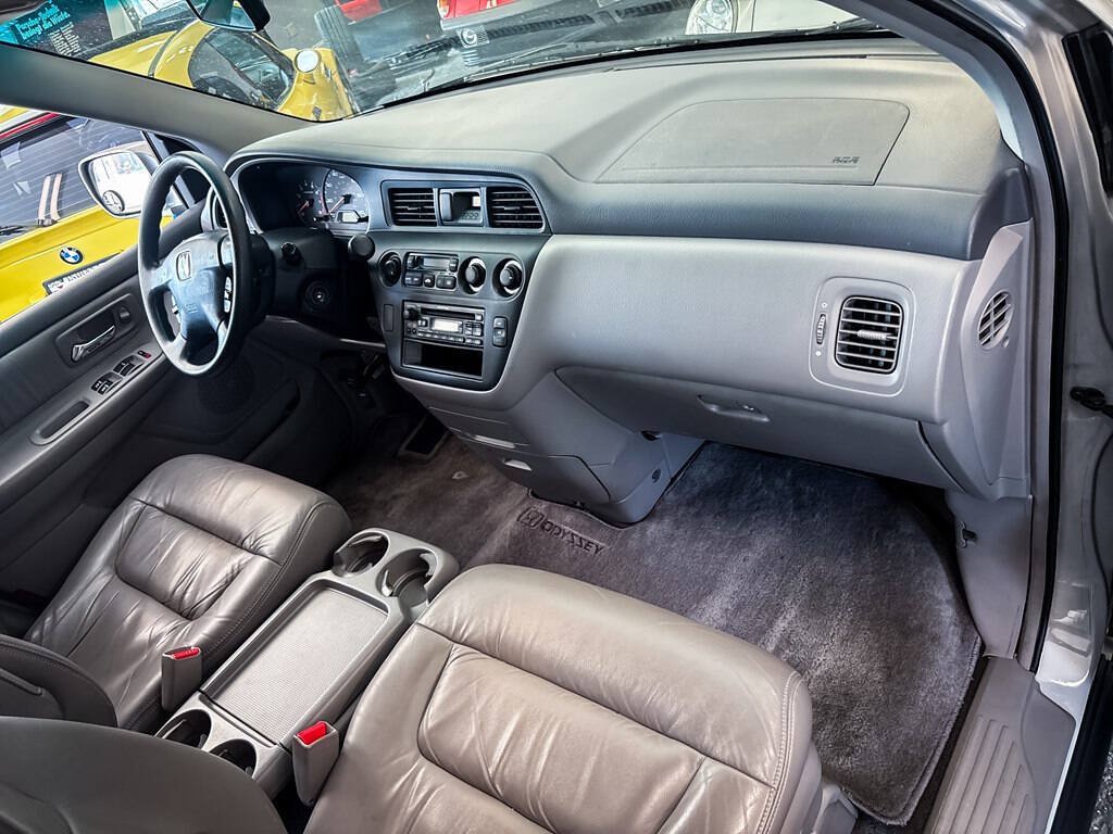 Used 2002 Honda Odyssey EX-L image 24