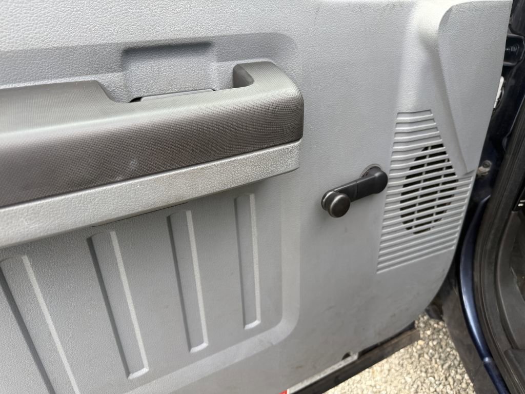 Used 2015 Ford F350 XL image 16