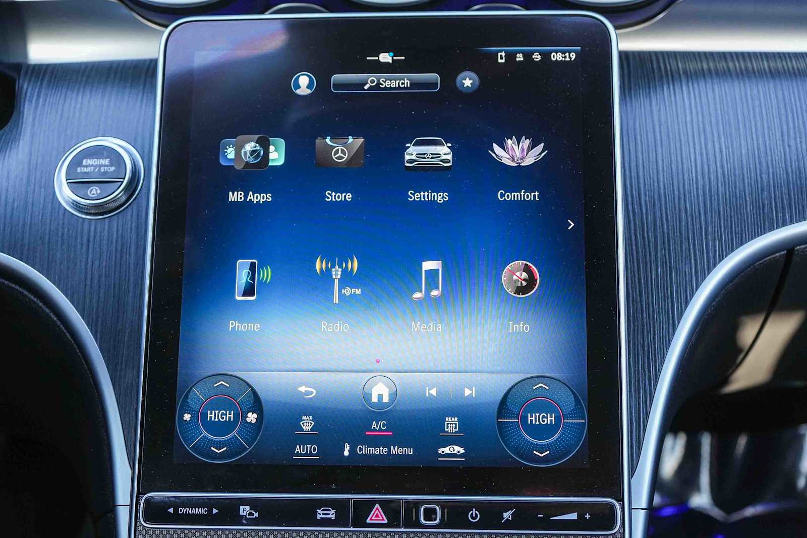 Used 2024 Mercedes-Benz C 300 4MATIC Sedan image 14