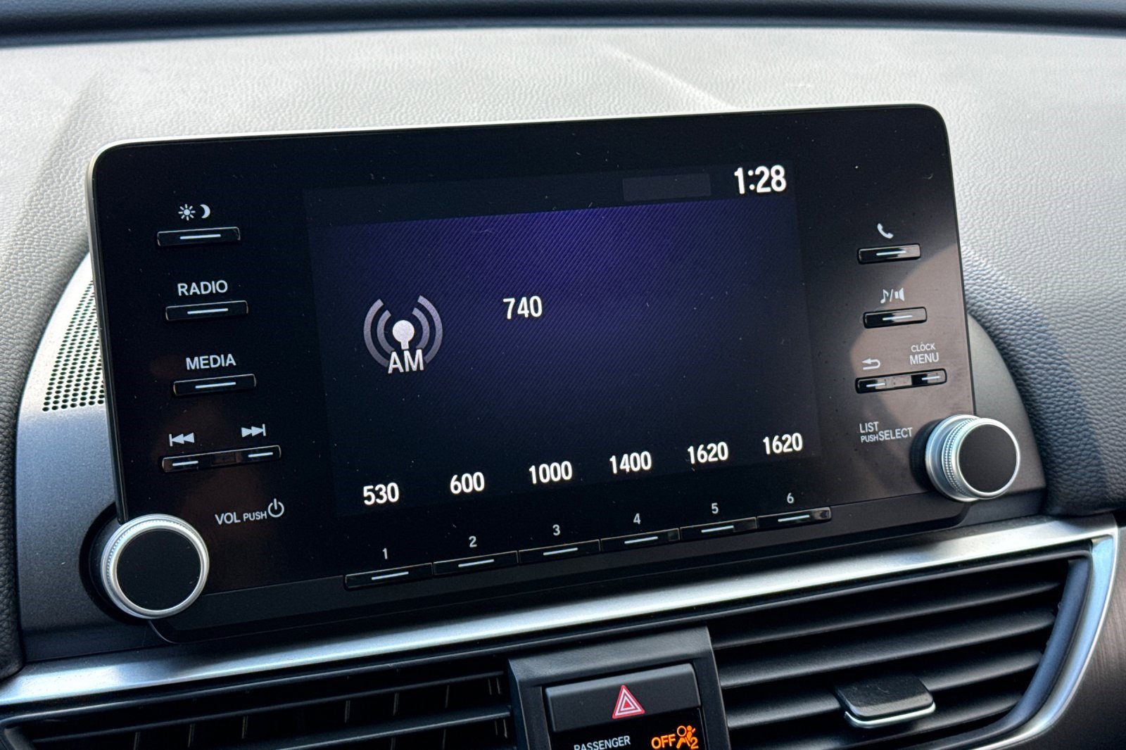 Used 2020 Honda Accord LX image 23