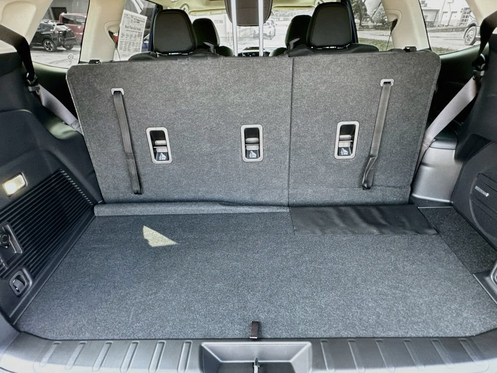 New 2026 Subaru Ascent Limited AWD/4WD image 34