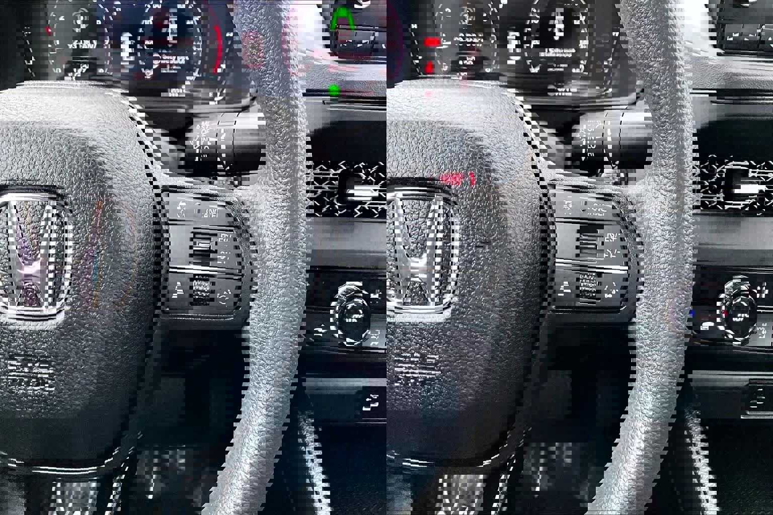 Used 2023 Honda Accord EX image 22