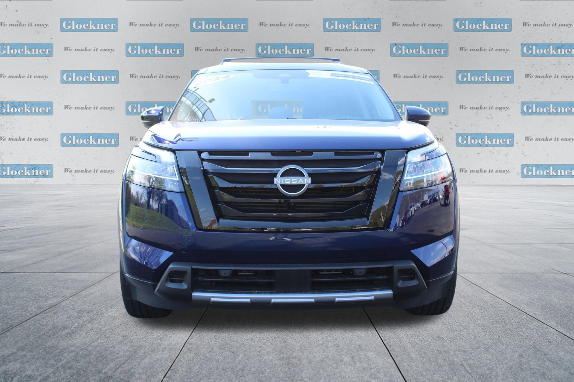 Used 2024 Nissan Pathfinder SL w/ Cargo Package AWD/4WD image 2