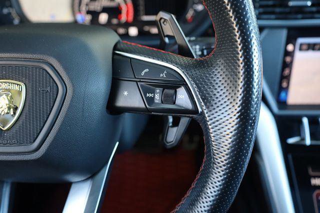 Used 2019 Lamborghini Urus AWD/4WD image 30