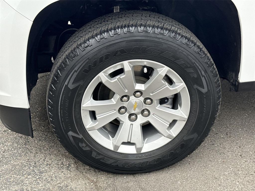 Used 2022 Chevrolet Colorado LT w/ Fleet Safety Package RWD image 28