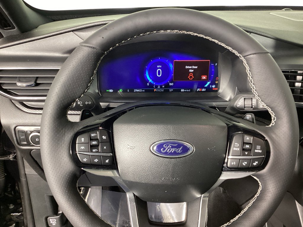 Used 2023 Ford Explorer ST w/ Equipment Group 401A image 25