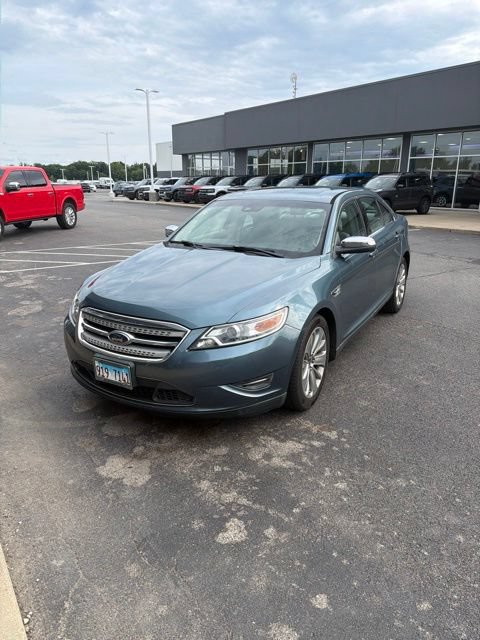 Used 2010 Ford Taurus Limited FWD image 1