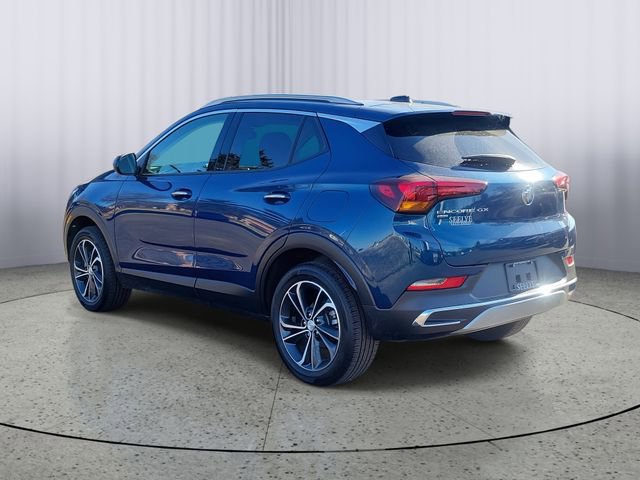 Used 2021 Buick Encore GX Essence image 4