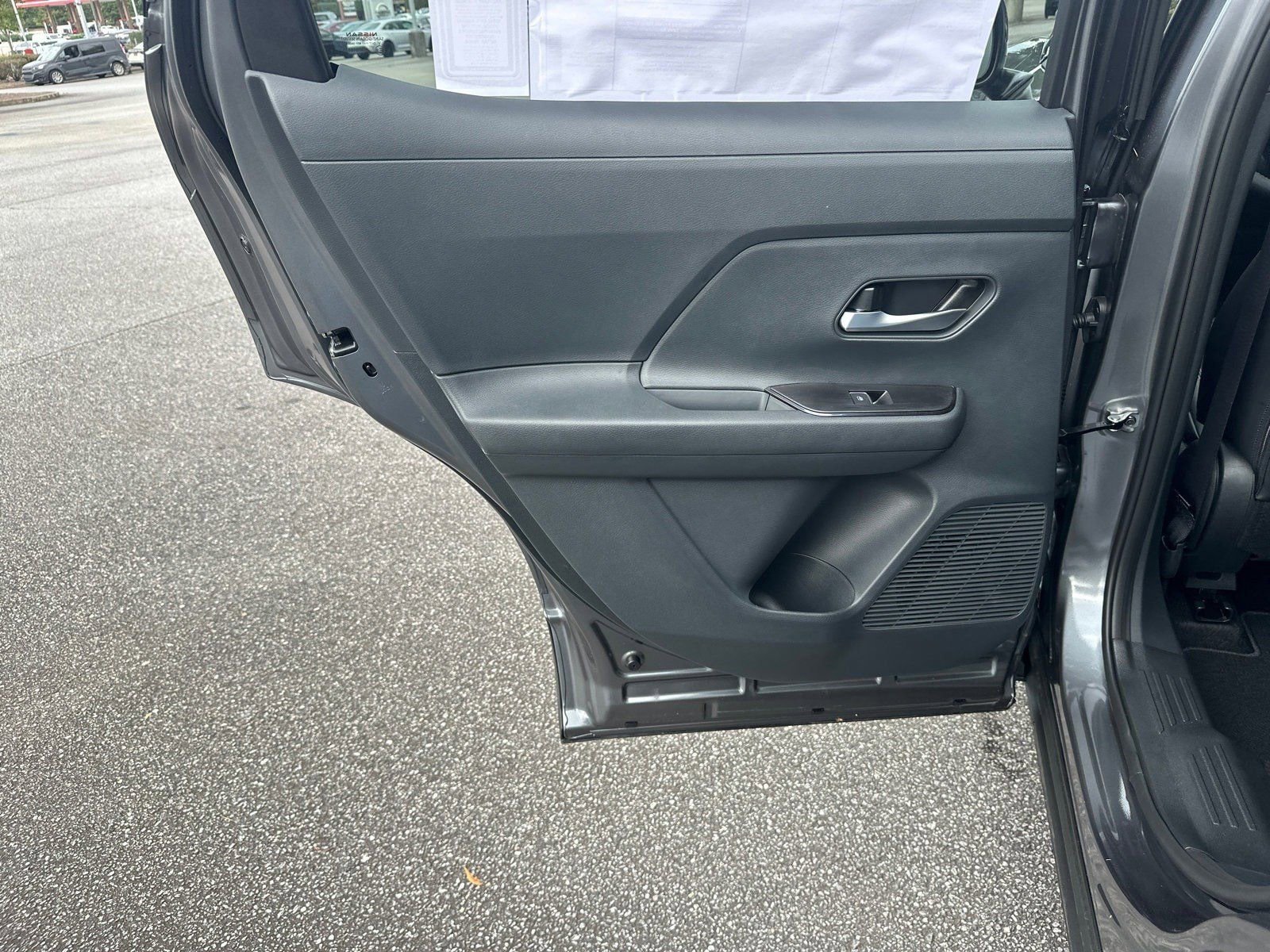 New 2026 Nissan Kicks SR image 21