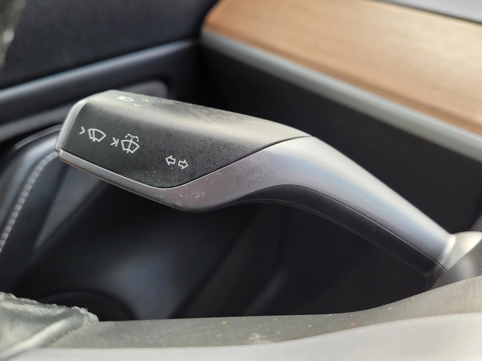 Used 2018 Tesla Model 3 Long Range image 30