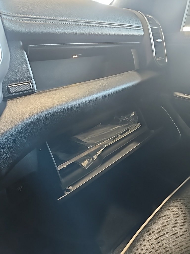 Used 2025 RAM 1500 Laramie image 28