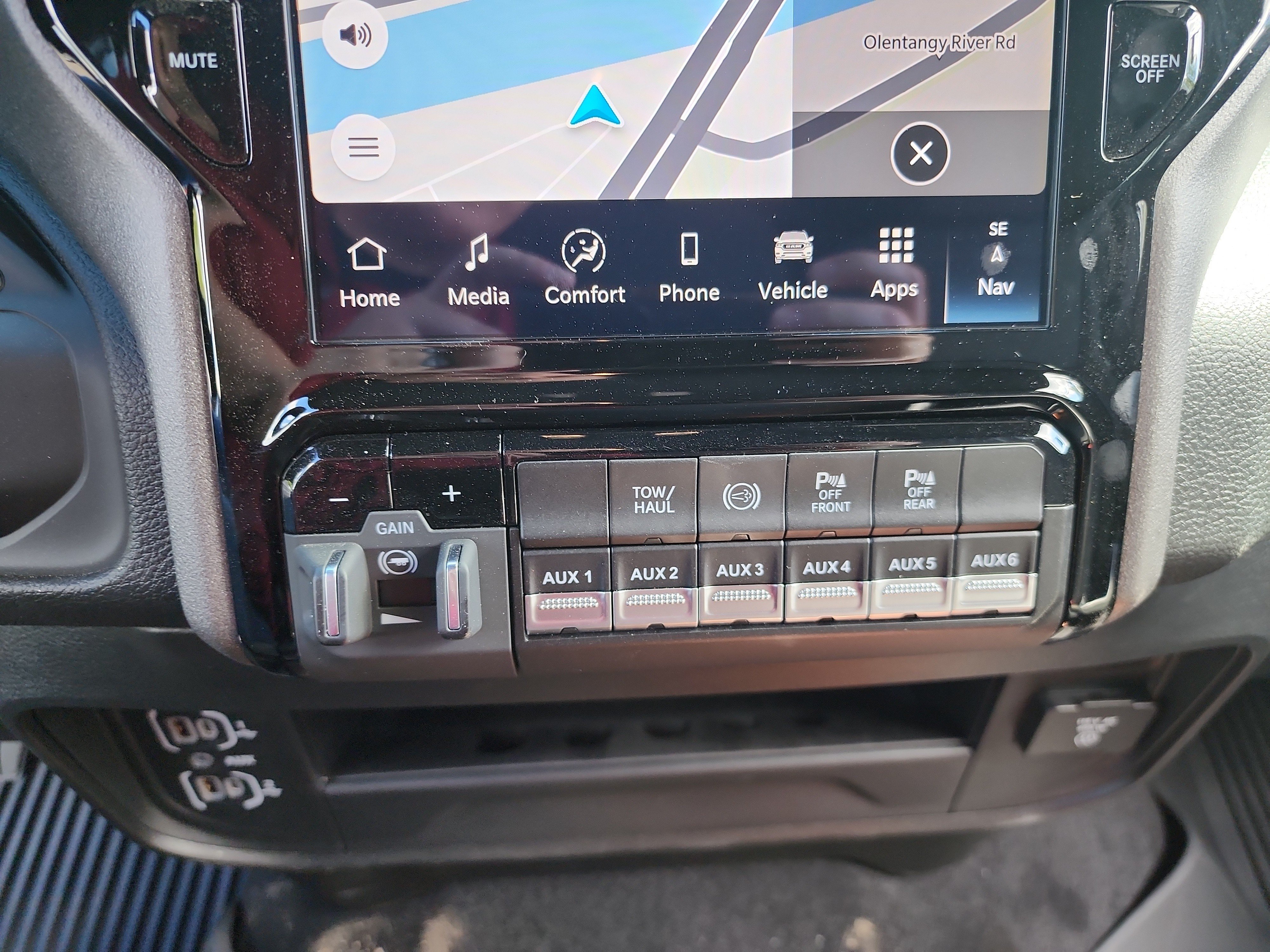 New 2026 RAM 2500 Tradesman AWD/4WD image 7