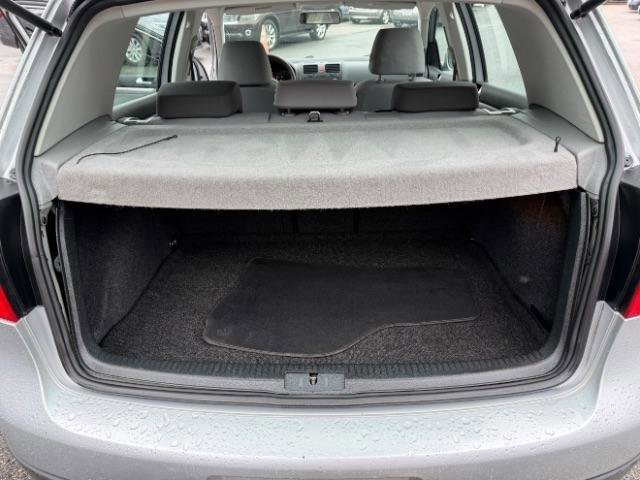 Used 2008 Volkswagen Rabbit S image 27