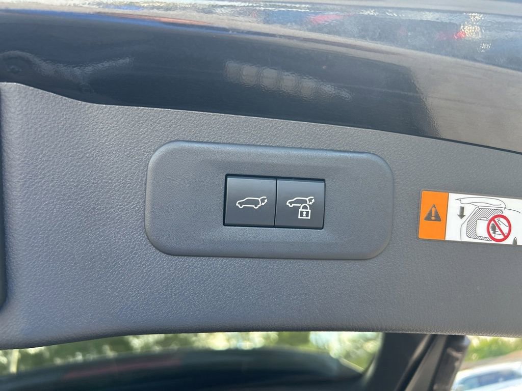 Used 2025 Lexus NX 250 FWD w/ Premium Package image 32