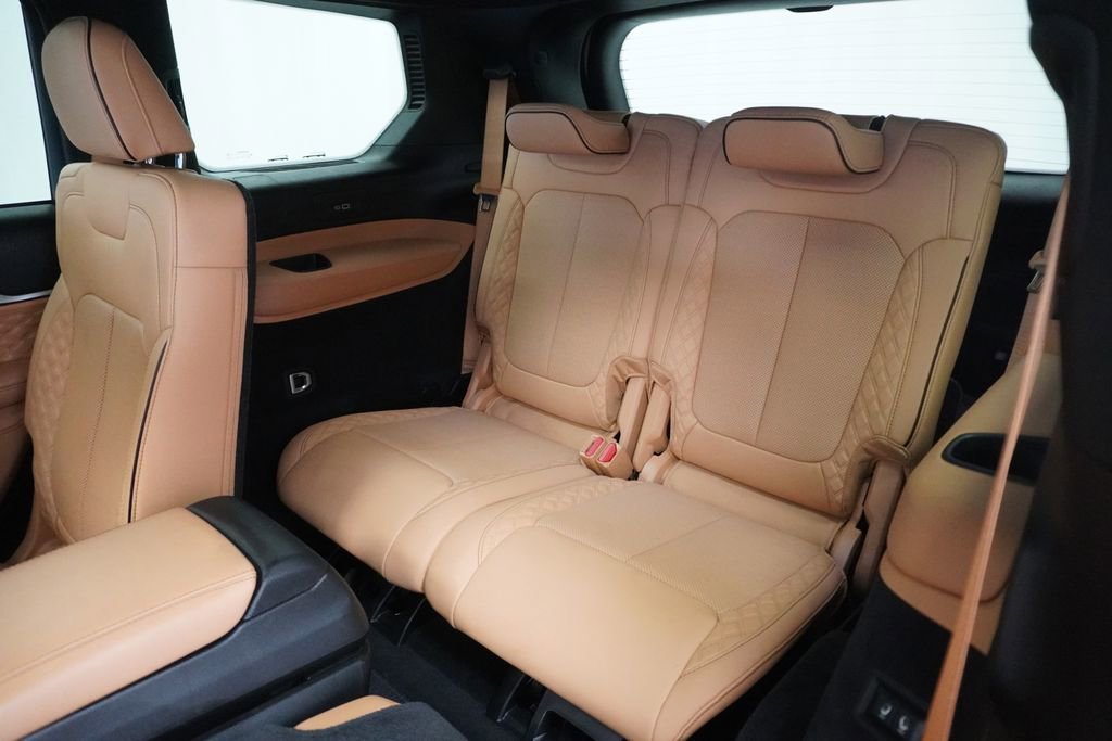 Certified 2024 Jeep Grand Cherokee L Summit image 22