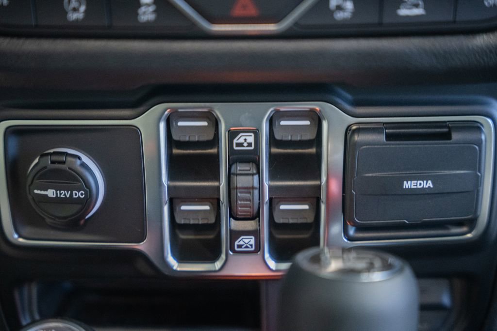 New 2026 Jeep Gladiator Sport AWD/4WD image 25