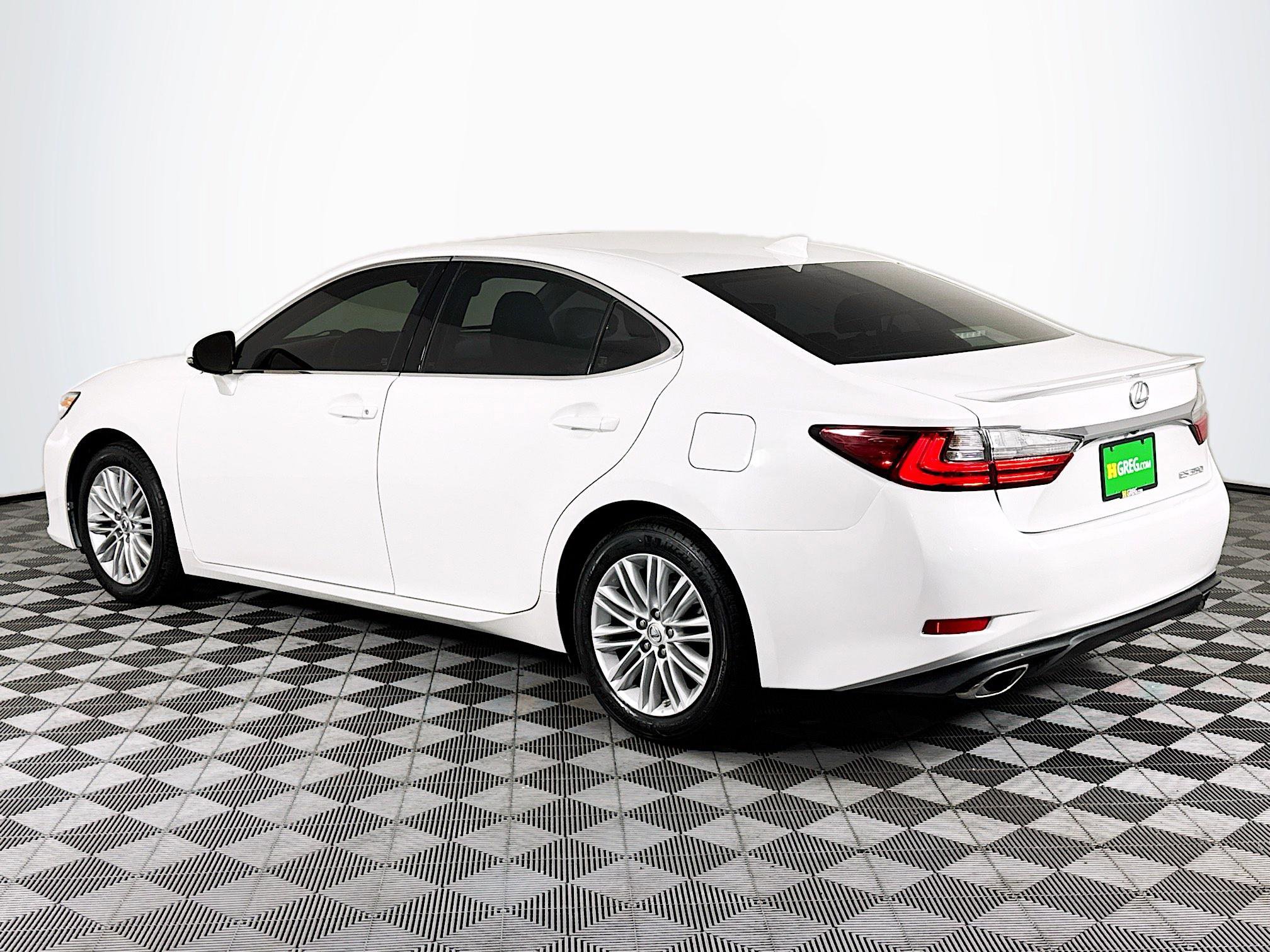 Used 2017 Lexus ES 350 FWD image 6