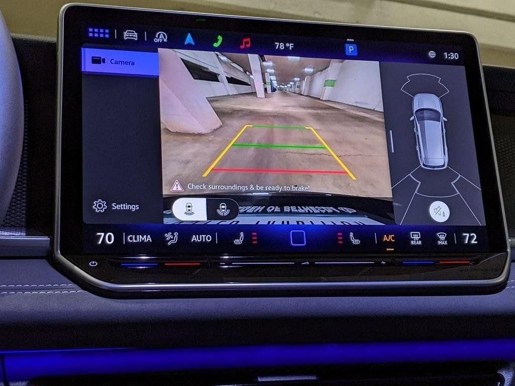 New 2026 Volkswagen Tiguan SE AWD/4WD image 17