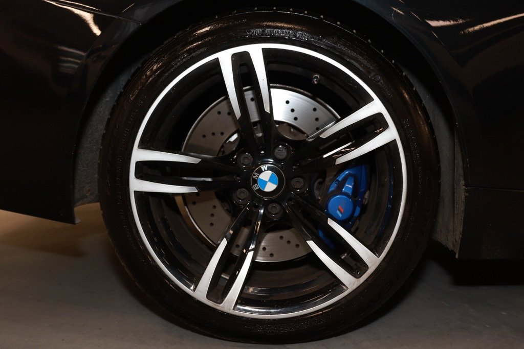 Used 2019 BMW M4 Coupe w/ Executive Package image 20