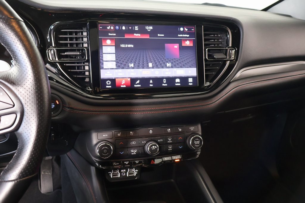 Used 2024 Dodge Durango GT image 5