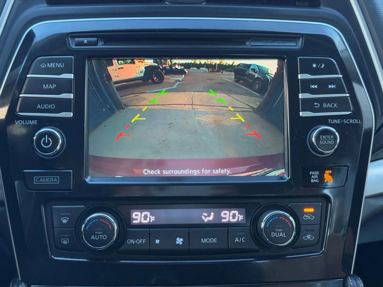 Used 2016 Nissan Maxima SR image 28