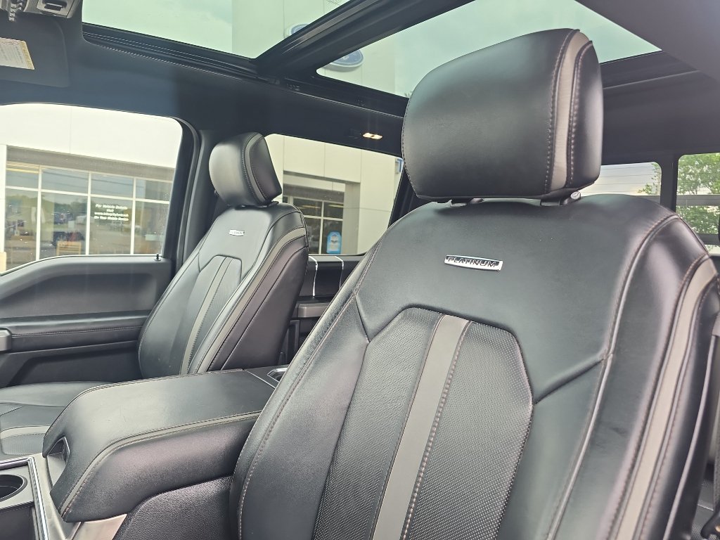 Used 2018 Ford F250 Platinum w/ Platinum Ultimate Package AWD/4WD image 17